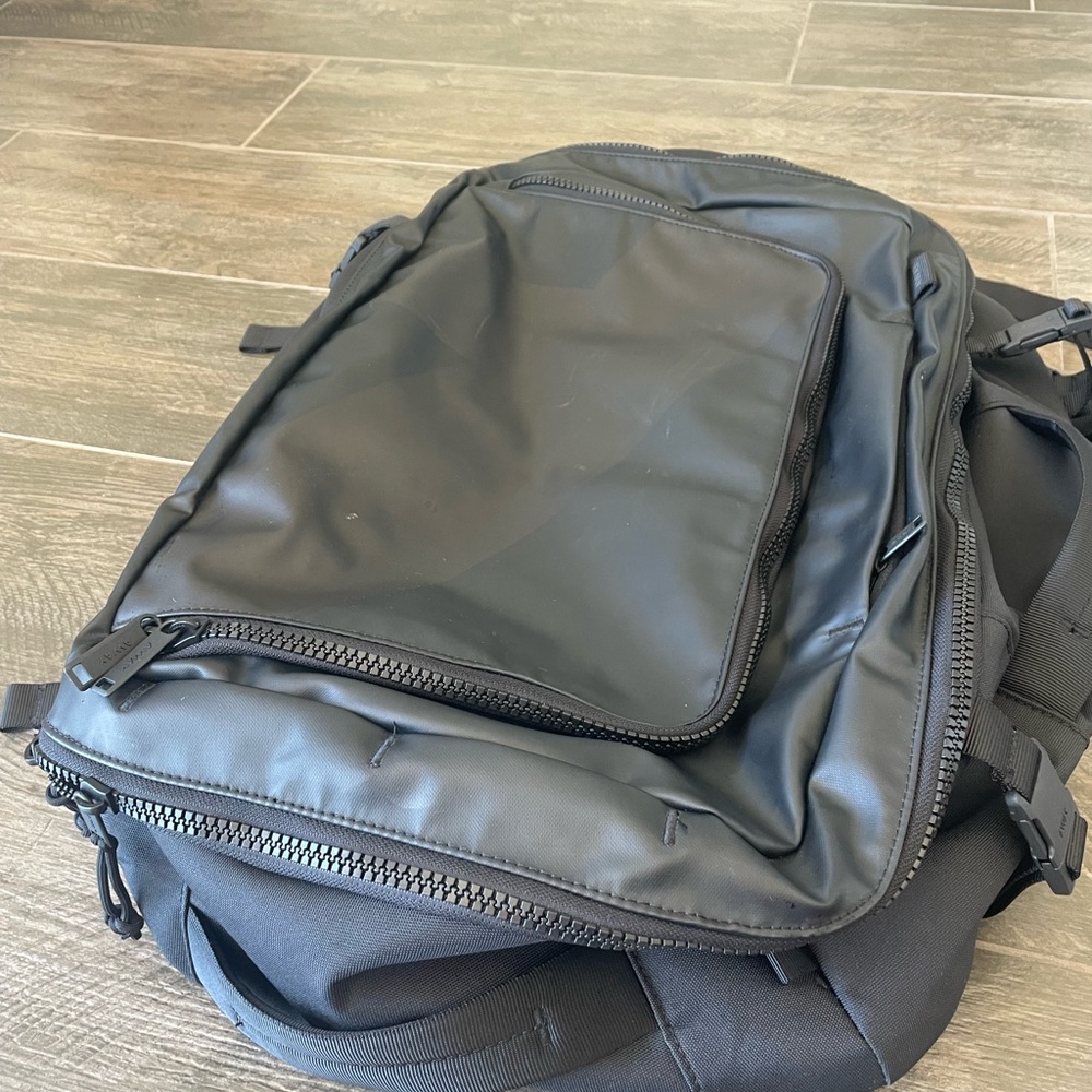 Away Convertible Backpack 35 L
